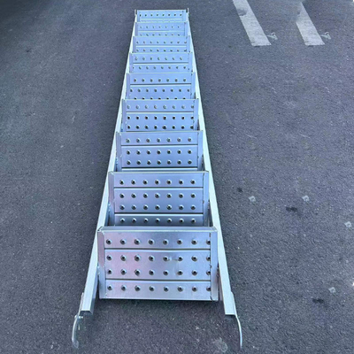 Scaffolding Climbing Platforms HDG Coating For Durability Scaffold Platform Ladder