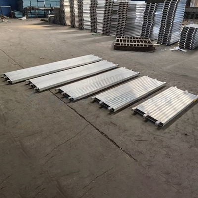 Non-slip Surface 48.26cm Aluminum Platform Plank With Hook For Construction